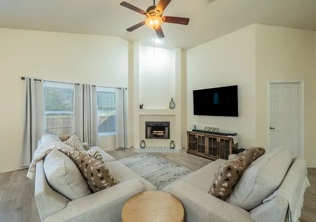 Photo 4 of Single family home for sale at 2744 Winterberry Ln, Little Elm, TX 75068 | MLS# 21385215 | Listing updated on 2026-09-14