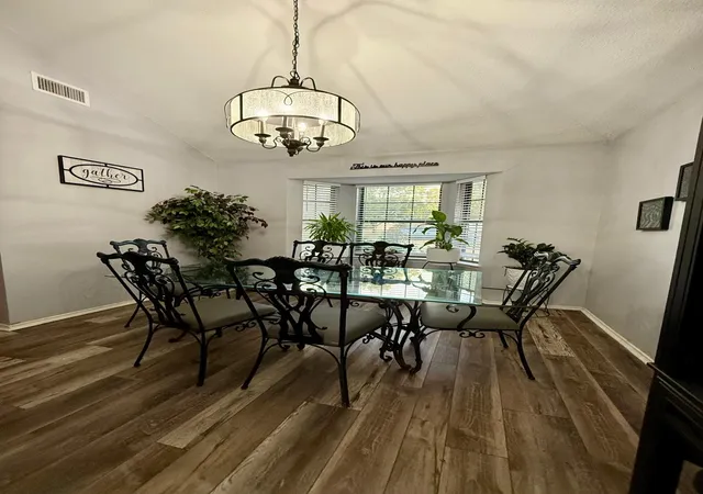 Photo 4 of Single family home for sale at 2608 Shasta Ct, Fort Worth, TX 76133 | MLS# 21385165 | Listing updated on 2026-09-13
