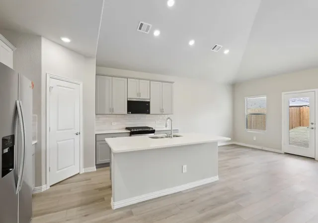 Photo 2 of Single family home for sale at 1161 Sage Dr, Lavon, TX 75166 | MLS# 21385223 | Listing updated on 2026-09-13