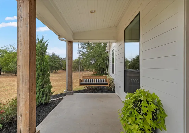Photo 3 of Single family home for sale at 3325 J Flewellen Rd, Waco, TX 76704 | MLS# 21381827 | Listing updated on 2026-09-13