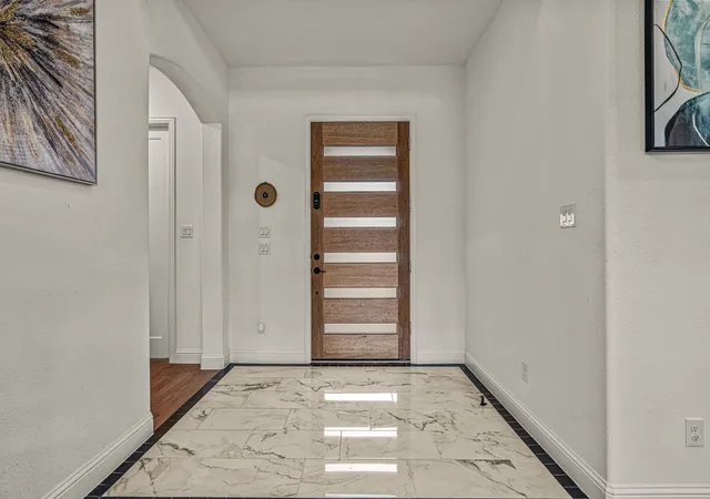 Photo 4 of Single family home for sale at 1721 Clem Castle Dr, Carrollton, TX 75010 | MLS# 21385234 | Listing updated on 2026-09-14