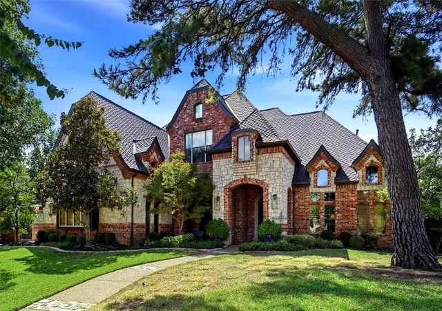 Photo 3 of Single family home for sale at 1804 Summit Ct, Keller, TX 76262 | MLS# 21384530 | Listing updated on 2026-09-25
