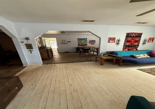 Photo 2 of Single family home for sale at 904 Cottonwood, Coleman, TX 76834 | MLS# 21385249 | Listing updated on 2026-09-13