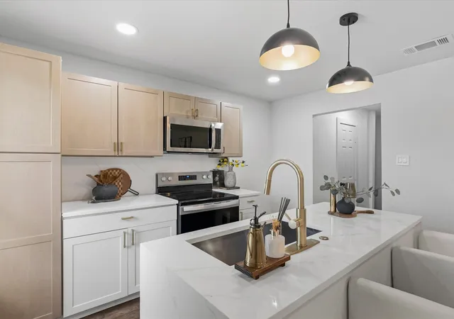 Photo 1 of Single family home for sale at 5718 Landino St, Fort Worth, TX 76114 | MLS# 21385250 | Listing updated on 2026-09-13