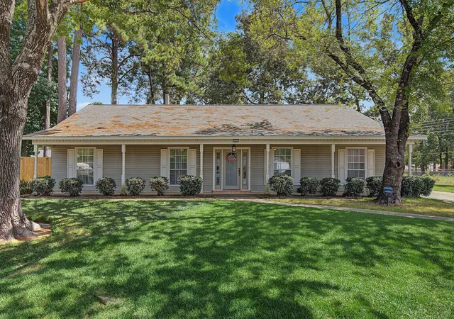 Photo 1 of Single family home for sale at 10011 Bedlington Ct, Shreveport, LA 71118 | MLS# 21361208 | Listing updated on 2026-09-13