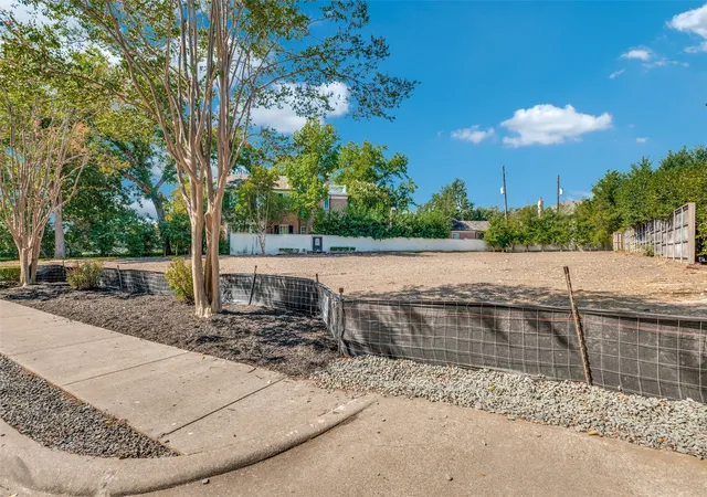 Photo 3 of Land for sale at 6009 Saint Andrews Dr, Dallas, TX 75205 | MLS# 21383475 | Listing updated on 2026-09-13