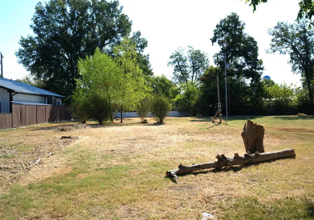 Photo 2 of Land for sale at 130 N Cedar, Blossom, TX 75416 | MLS# 21385275 | Listing updated on 2026-09-13