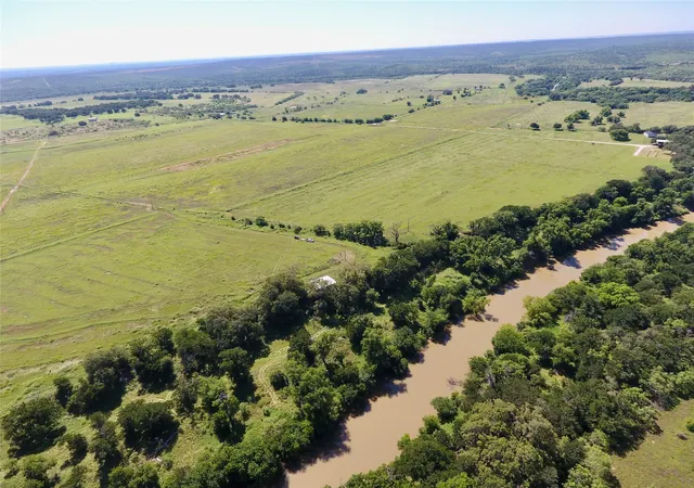 Photo 4 of House for sale at 588 S County Rd 430, Goldthwaite, TX 76844 | MLS# 21385300 | Listing updated on 2026-09-13