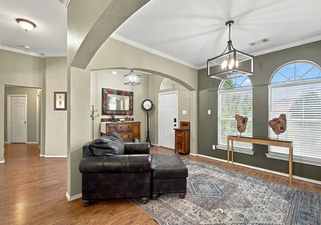 Photo 3 of Single family home for sale at 116 Springfield Cir, Waxahachie, TX 75165 | MLS# 21385319 | Listing updated on 2026-09-13