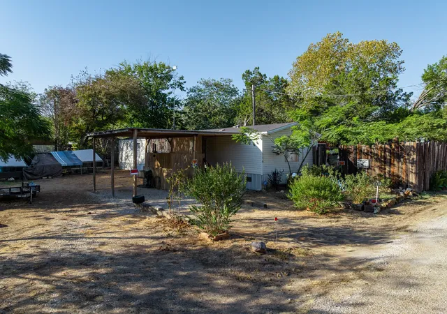 Photo 2 of Manufactured home for sale at 116 County Rd 1424, Morgan, TX 76671 | MLS# 21382357 | Listing updated on 2026-09-14