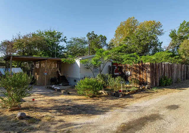 Photo 3 of Manufactured home for sale at 116 County Rd 1424, Morgan, TX 76671 | MLS# 21382357 | Listing updated on 2026-09-14