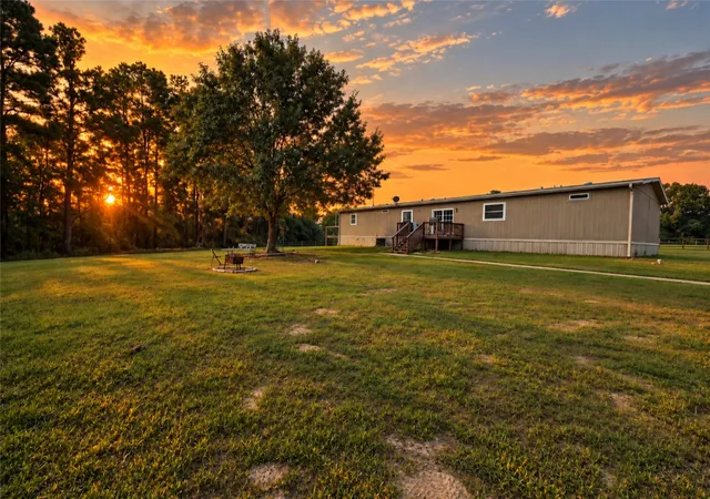 Photo 2 of Manufactured home for sale at 5789 Fm 811, Centerville, TX 75833 | MLS# 21385276 | Listing updated on 2026-09-23