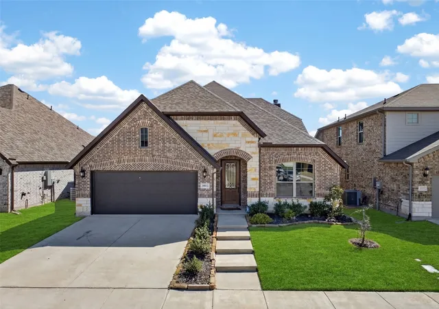 Photo 2 of Single family home for sale at 3245 Ribisl Ln, Royse City, TX 75189 | MLS# 21385333 | Listing updated on 2026-09-13