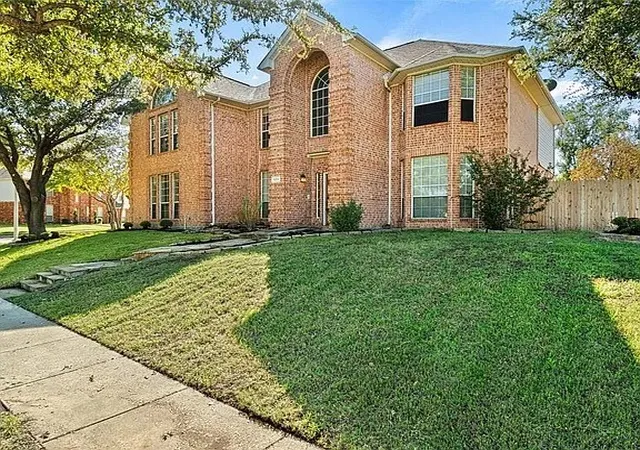 Photo 1 of Single family home for sale at 5204 Teton Trl, Fort Worth, TX 76137 | MLS# 21383460 | Listing updated on 2026-09-13
