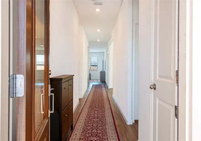 Photo 4 of Single family home for sale at 6932 Falconer Way, Fort Worth, TX 76179 | MLS# 21385380 | Listing updated on 2026-09-13