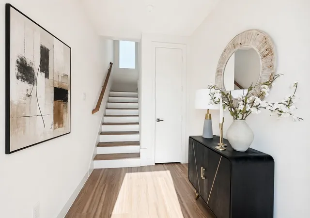 Photo 3 of Multi family home for sale at 1311 Madrigall Pkwy, Dallas, TX 75206 | MLS# 21385091 | Listing updated on 2026-09-13