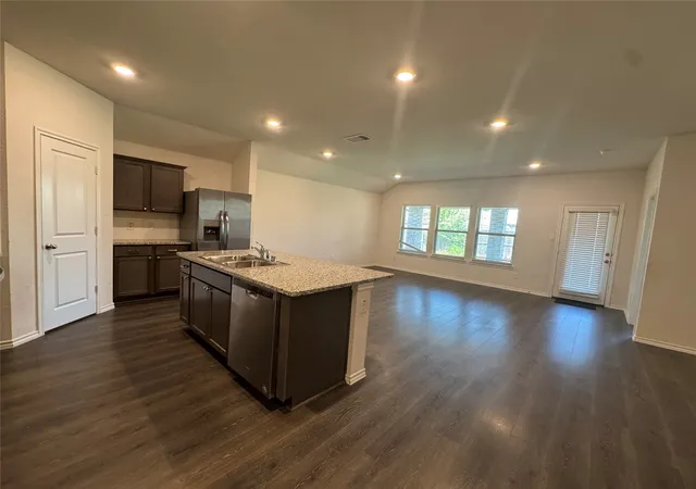 Photo 3 of Single family home for sale at 110 Alydar Ln, Caddo Mills, TX 75135 | MLS# 21385344 | Listing updated on 2026-09-13
