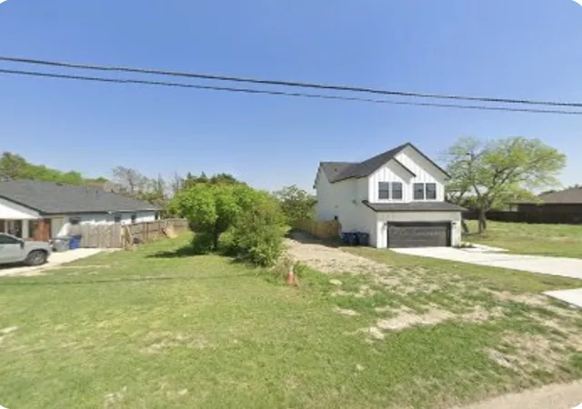 Photo 1 of Land for sale at 6310 S Lancaster Rd, Dallas, TX 75241 | MLS# 21385424 | Listing updated on 2026-09-13