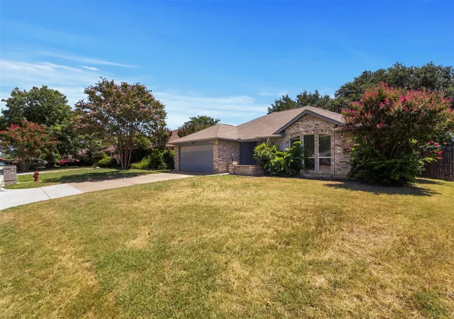 Photo 2 of Single family home for sale at 2709 Typhon Dr, Grand Prairie, TX 75052 | MLS# 21385444 | Listing updated on 2026-09-14
