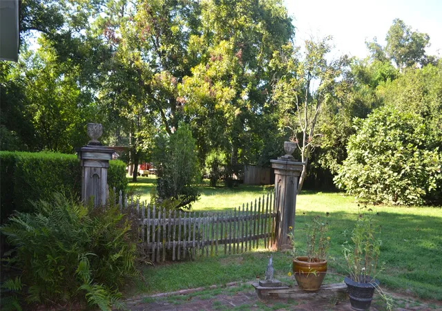 Photo 29 of Single family home for sale at 216 Louisiana St, Belcher, LA 71004 | MLS# 21381379 | Listing updated on 2026-09-14