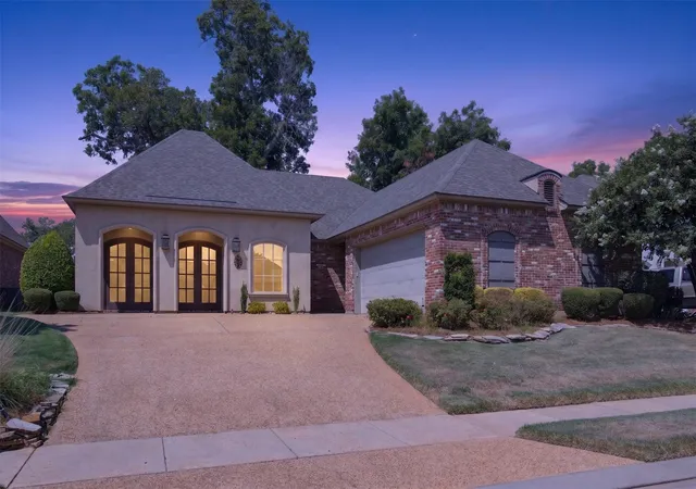 Photo 3 of Sale Pending at 305 Bevly Dr #3, Bossier City, LA 71111 | MLS# 21385501 | Listing updated on 2026-09-29