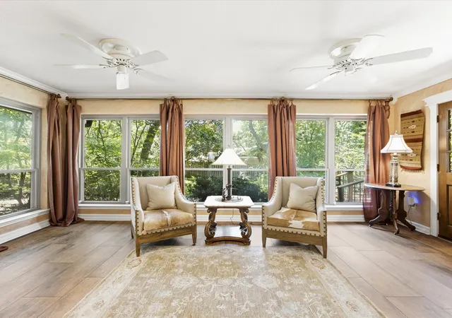 Photo 3 of Single family home for sale at 5008 Kemble St, Fort Worth, TX 76103 | MLS# 21383599 | Listing updated on 2026-10-02