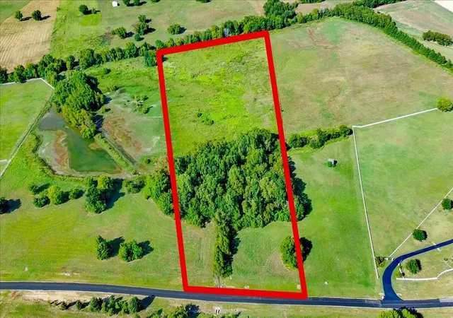 Photo 3 of Land for sale at Tbd Shore Crst Way, Athens, TX 75752 | MLS# 21385506 | Listing updated on 2026-09-14