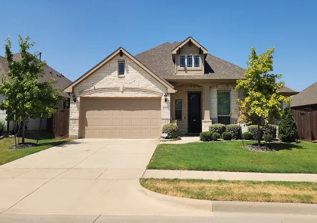 Photo 1 of Single family home for sale at 3109 Midnight Moon Dr, Mesquite, TX 75181 | MLS# 21385302 | Listing updated on 2026-09-14