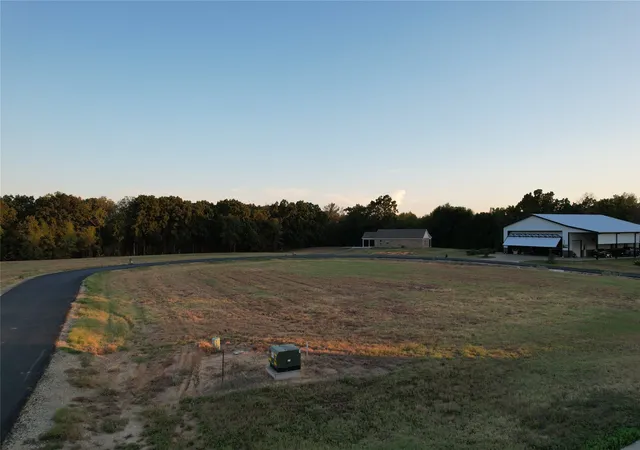 Photo 1 of Land for sale at 0000 Private Rd 7001, Wills Point, TX 75169 | MLS# 21385558 | Listing updated on 2026-09-21