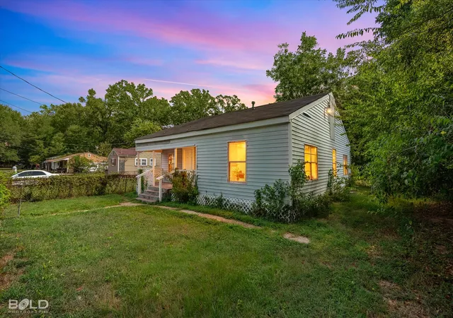 Photo 1 of Single family home for sale at 7041 Penny St, Shreveport, LA 71108 | MLS# 21385598 | Listing updated on 2026-09-14