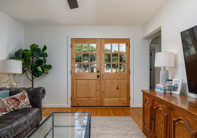 Photo 3 of Single family home for sale at 1307 Magnolia Dr, Richardson, TX 75080 | MLS# 21384508 | Listing updated on 2026-09-26