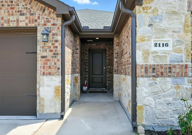 Photo 2 of Single family home for sale at 2116 Rosemary Way, Anna, TX 75409 | MLS# 21385562 | Listing updated on 2026-09-14