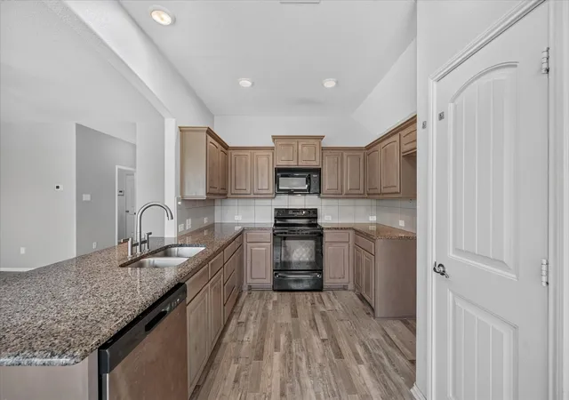 Photo 4 of Single family home for sale at 2120 Swenson Ranch Trl, Fort Worth, TX 76134 | MLS# 21385410 | Listing updated on 2026-09-14