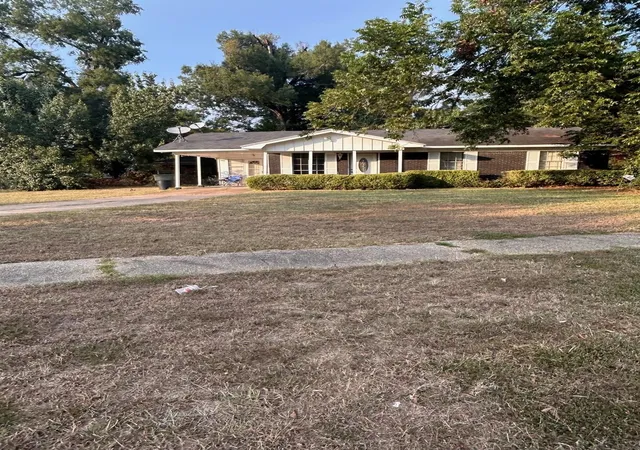 Photo 1 of Single family home for sale at 745 Kingridge Pl, Shreveport, LA 71108 | MLS# 21385674 | Listing updated on 2026-09-14