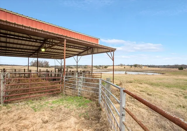 Photo 30 of Sale Pending at 649 E Us Hwy 84, Fairfield, TX 75840 | MLS# 21385706 | Listing updated on 2026-09-14