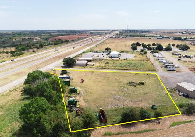 Photo 1 of Land for sale at Tbd Hwy 287 Frontage Rd, Vernon, TX 76384 | MLS# 21385718 | Listing updated on 2026-09-30