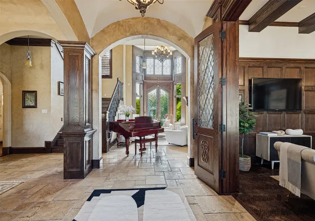 Photo 2 of Sale Pending at 4865 Orchard Park Dr, Frisco, TX 75034 | MLS# 21380248 | Listing updated on 2026-09-21