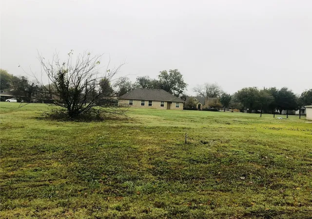 Photo 1 of Land for sale at 502 Bois D Arc St, Honey Grove, TX 75446 | MLS# 21385178 | Listing updated on 2026-09-14
