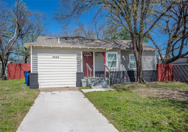 Photo 2 of Single family home for sale at 2669 Marfa Ave, Dallas, TX 75216 | MLS# 21382541 | Listing updated on 2026-09-26