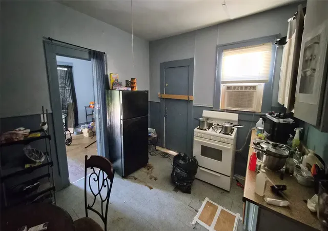 Photo 4 of Single family home for sale at 2812 Milton St, Shreveport, LA 71109 | MLS# 21370917 | Listing updated on 2026-09-14