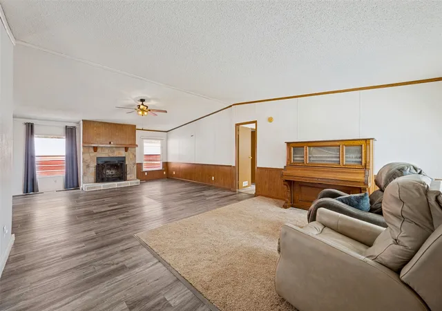 Photo 4 of Manufactured home for sale at 1433 Cowan Rd, Celina, TX 75009 | MLS# 21385496 | Listing updated on 2026-09-14