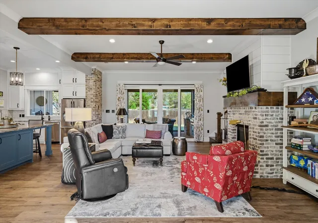 Photo 3 of Single family home for sale at 202 Winged Ft Dr, Lindale, TX 75771 | MLS# 21385264 | Listing updated on 2026-09-14
