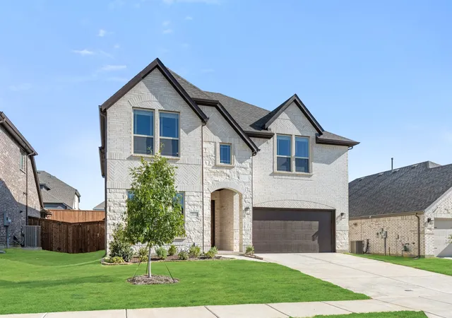 Photo 3 of Sale Pending at 13113 Limestone St, Aubrey, TX 76227 | MLS# 21381129 | Listing updated on 2026-09-18