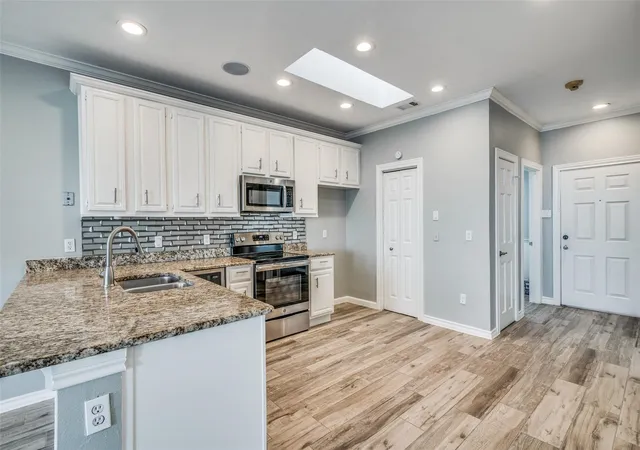 Photo 2 of Condo for sale at 458 Yacht Clb Dr #C, Rockwall, TX 75032 | MLS# 21385857 | Listing updated on 2026-09-14