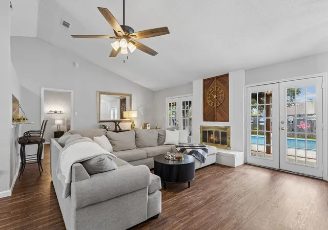 Photo 4 of Single family home for sale at 6512 Highview Ter, Watauga, TX 76148 | MLS# 21382169 | Listing updated on 2026-09-28