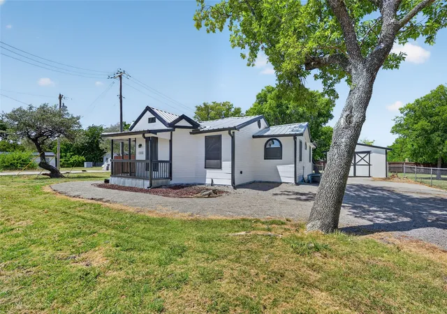 Photo 3 of Single family home for sale at 600 Jefferson Ave, Princeton, TX 75407 | MLS# 21379956 | Listing updated on 2026-09-14