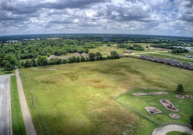 Photo 2 of Land for sale at 2900 Fm 3218, Commerce, TX 75428 | MLS# 21381117 | Listing updated on 2026-09-14