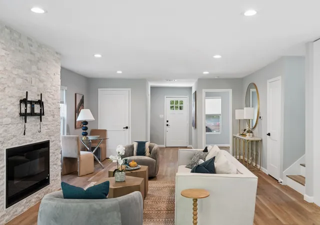Photo 4 of Single family home for sale at 2728 Livingston Ave, Fort Worth, TX 76110 | MLS# 21386026 | Listing updated on 2026-09-14