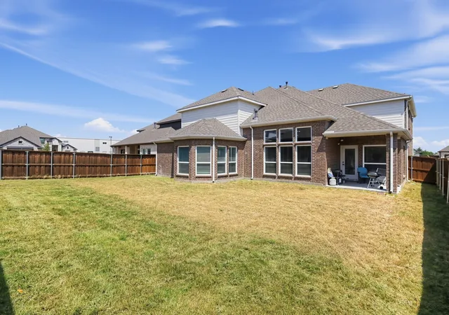Photo 2 of Single family home for sale at 1313 Cascade Ln, Forney, TX 75126 | MLS# 21385816 | Listing updated on 2026-09-15