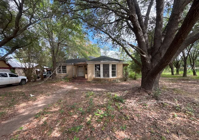 Photo 1 of Single family home for sale at 212 Sunset Ave, Jacksonville, TX 75766 | MLS# 21385953 | Listing updated on 2026-09-15